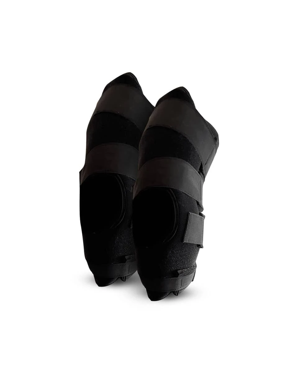 America Cryo Moove Cold Compression Wraps 1 America Cryo Moove Cold Compression Wraps